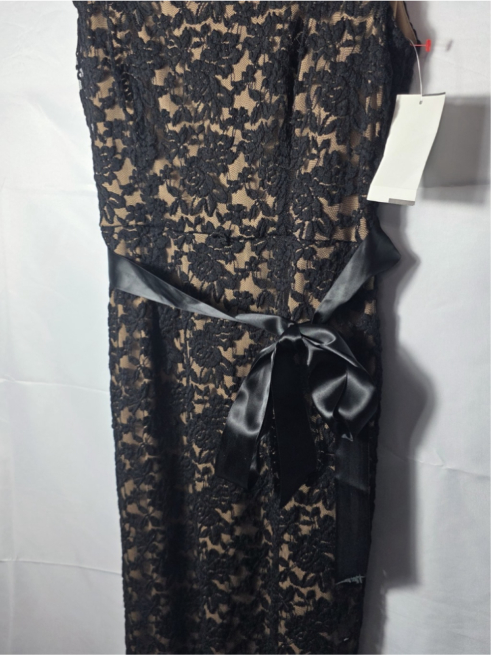 Connected Apparel Women's Dress Size 12 Black Lace Sleeveless Knee Length nwt - Picture 2 of 7